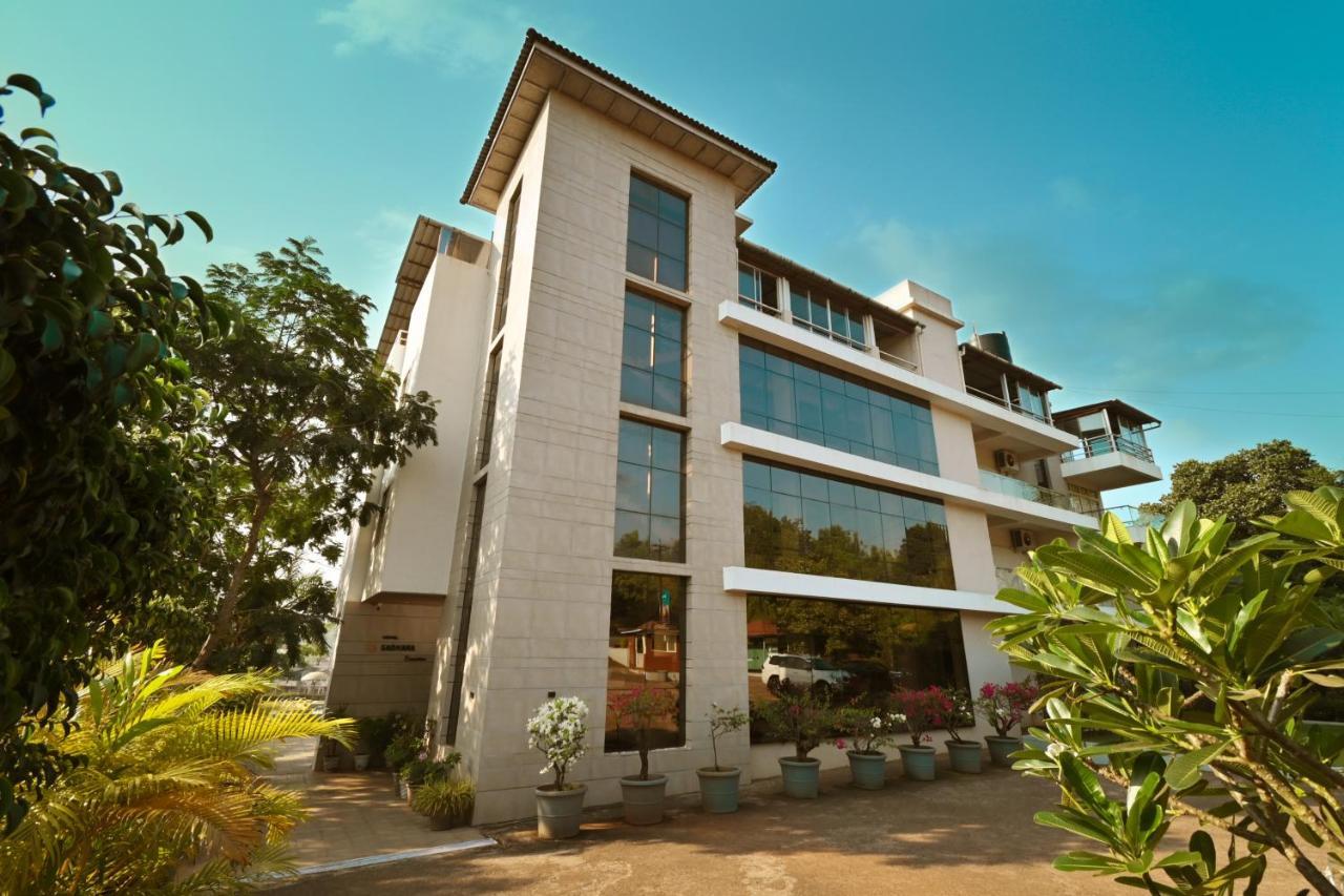 Hotel Sadhana Executive Dāpoli Exterior foto